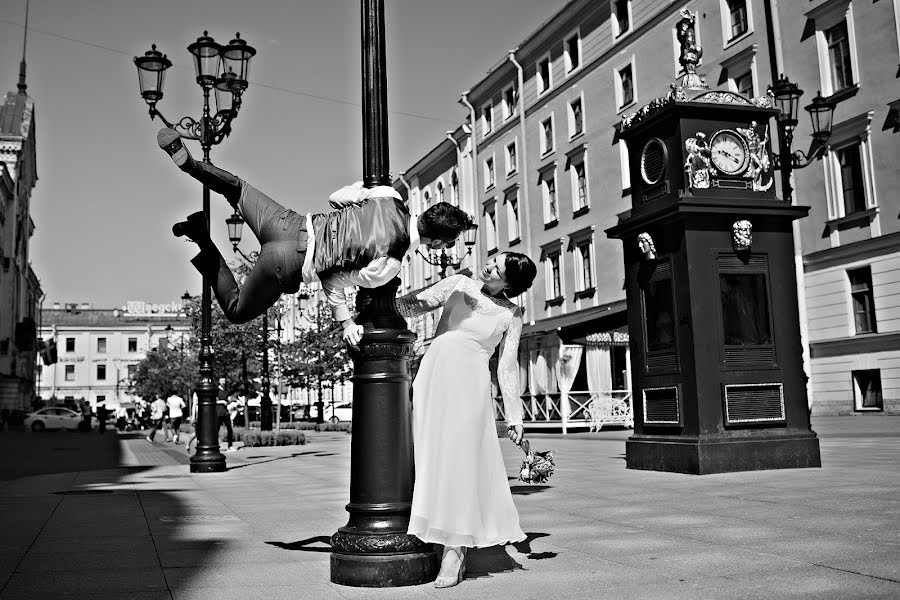 Fotografo di matrimoni Yaroslavna Chernova (yaroslavnache). Foto del 25 aprile 2016