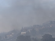 People with asthma and other respiratory conditions are urged to stay indoors and keep windows closed, or leave the fire zone if possible, because Cape Town City’s air quality monitoring unit is reporting very high levels of particulate matter in the air.