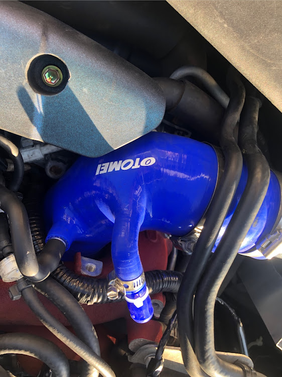 インプレッサ WRX STIの2020年・DIY・EVC・東名ターボサクションホース・SARDメタルキャタライザーに関するカスタム事例の投稿画像4枚目
