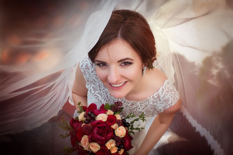 Wedding photographer Ekaterina Sandugey (photocat). Photo of 3 February 2017