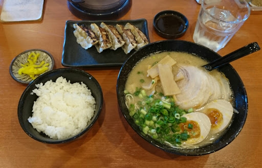 レクサス Gsを華麗にカスタム By おっさ 18 07 19 今日もぶっ倒れそうなぐらい良い天気 お昼ごはん びゃああぁぁ うまいいぃぃカードキー Cartune