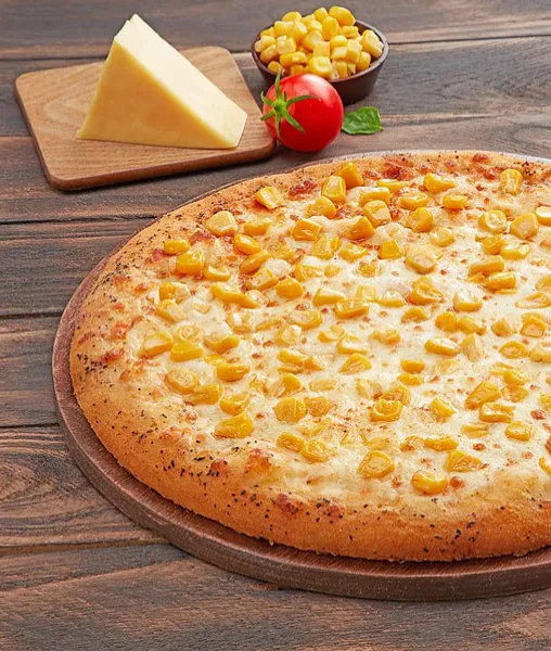 Cheesy Corn Pizza