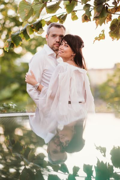 Jurufoto perkahwinan Elena Lourie (moreloveinitaly). Foto pada 6 April 2019