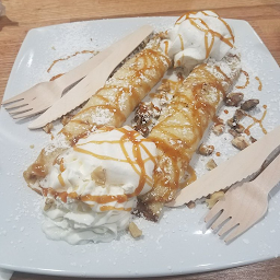 Biscoff & Walnuts Crepe