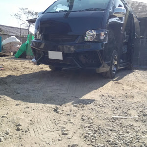 ハイエースバン GDH201K