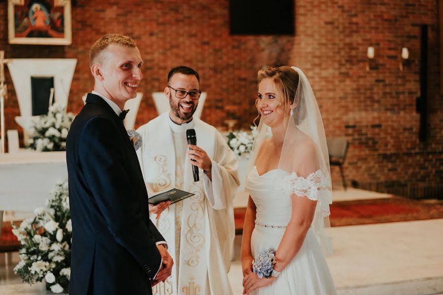 Wedding photographer Tomasz Kałużny (zdjeciatomka). Photo of 24 February 2020