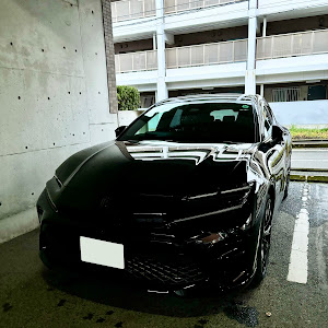 クラウンスポーツ AZSH36W