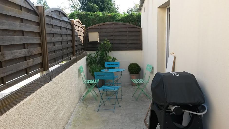 Location  maison 3 pièces 66 m² à Longperrier (77230), 885 €