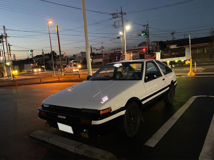 スプリンタートレノのハチロク・AE86・洗車はいつ・雨☔に関するカスタム事例の投稿画像1枚目