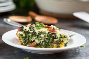 Crustless Spinach Quiche with Ham
