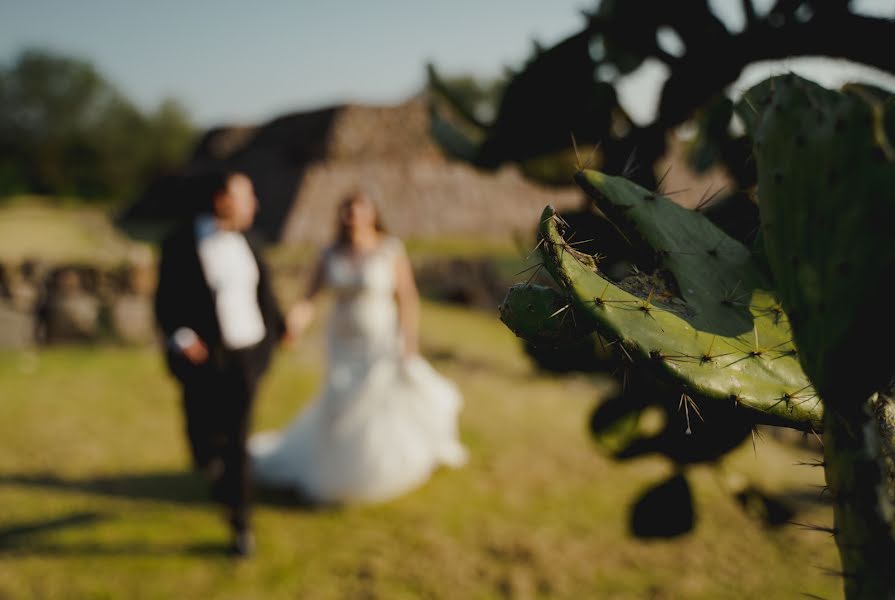 Hääkuvaaja Humberto Valadez (bvaladez). Kuva otettu 24. syyskuuta 2019