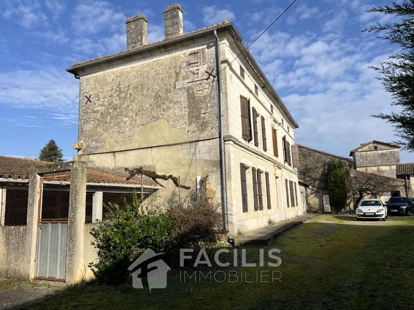 Vente propriété 5 pièces 180 m² à Saint-Yrieix-sur-Charente (16710), 429 000 €