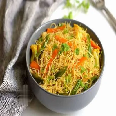 Veg Singapore Rice Noodles