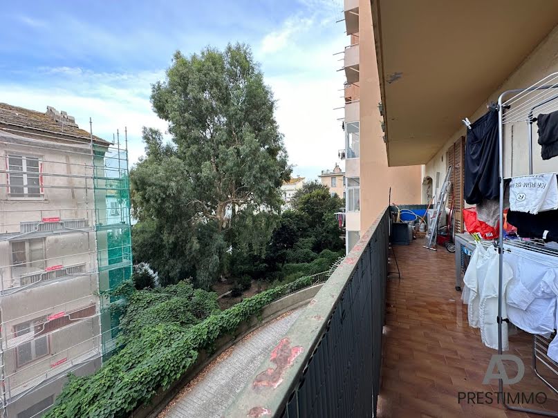 Vente appartement 5 pièces 106 m² à Bastia (20200), 344 000 €