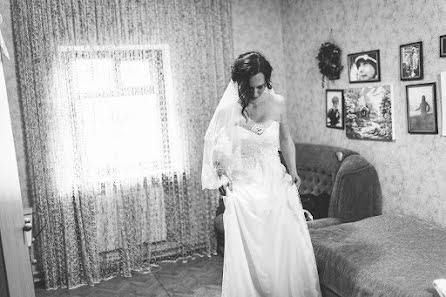 Fotógrafo de bodas Valentina Piksanova (valiashka). Foto del 1 de abril 2016