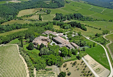 Corps de ferme avec jardin 5