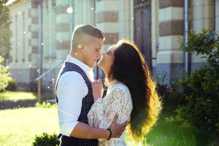 Wedding photographer Vladislav Novikov (vlad90). Photo of 7 June 2018