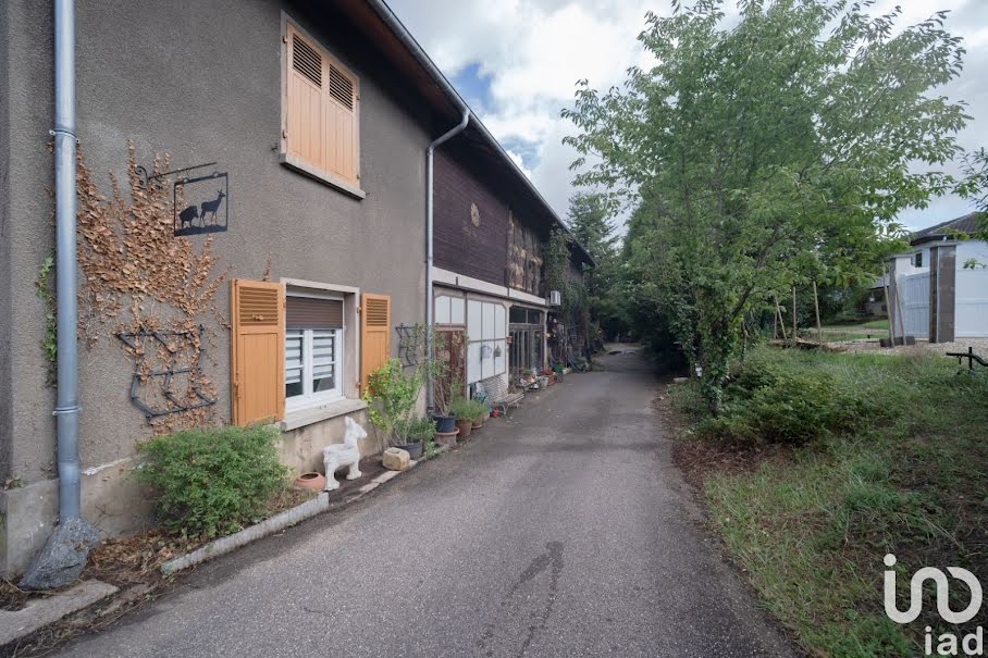 Vente maison 9 pièces 228 m² à Corny-sur-Moselle (57680), 329 000 €