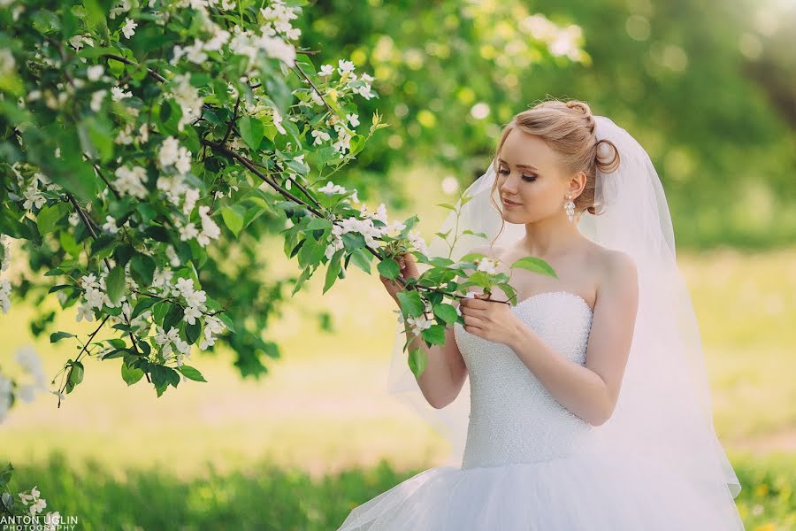 Fotógrafo de casamento Anton Uglin (uglinanton). Foto de 14 de julho 2016