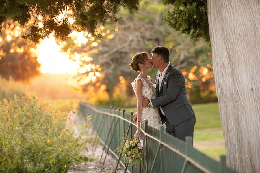 Fotógrafo de casamento Costi Moiceanu (cmphotography). Foto de 21 de agosto 2019