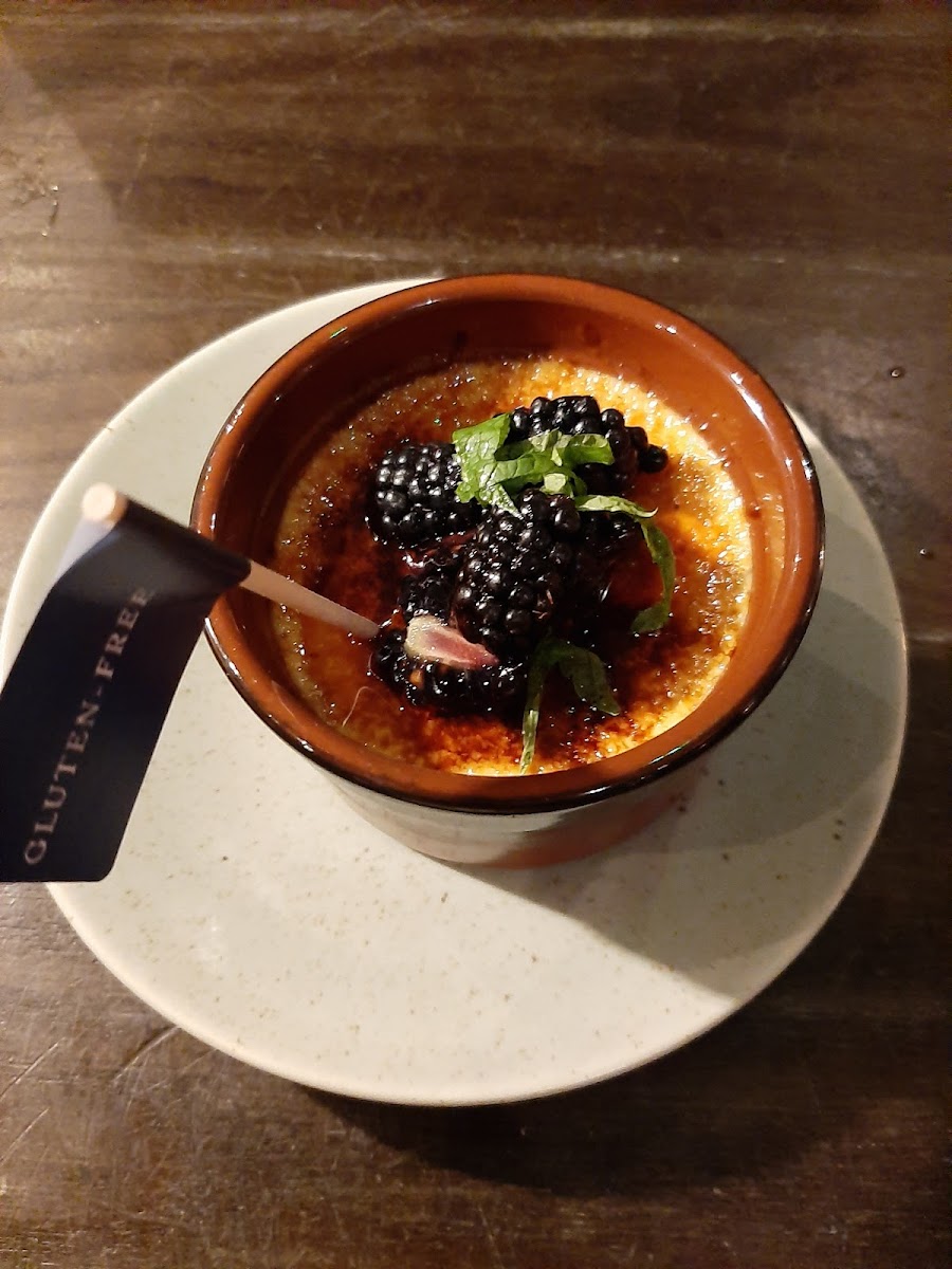 Spiced creme brulee