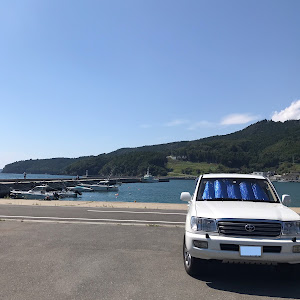 ランドクルーザー100