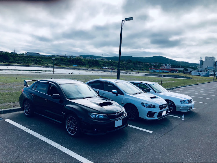 インプレッサ WRX STIのクルマ好きと繋がりたい・洗車・#ホイール・ホイールほしい・チャージスピードに関するカスタム事例の投稿画像2枚目