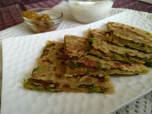 Aaloo Matar Paratha