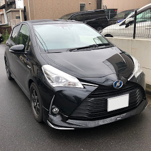 ヴィッツ NHP130