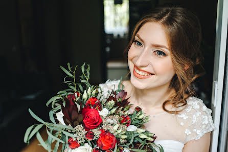 Fotógrafo de bodas Katerina Narkevich (lovelycolor). Foto del 19 de febrero 2016