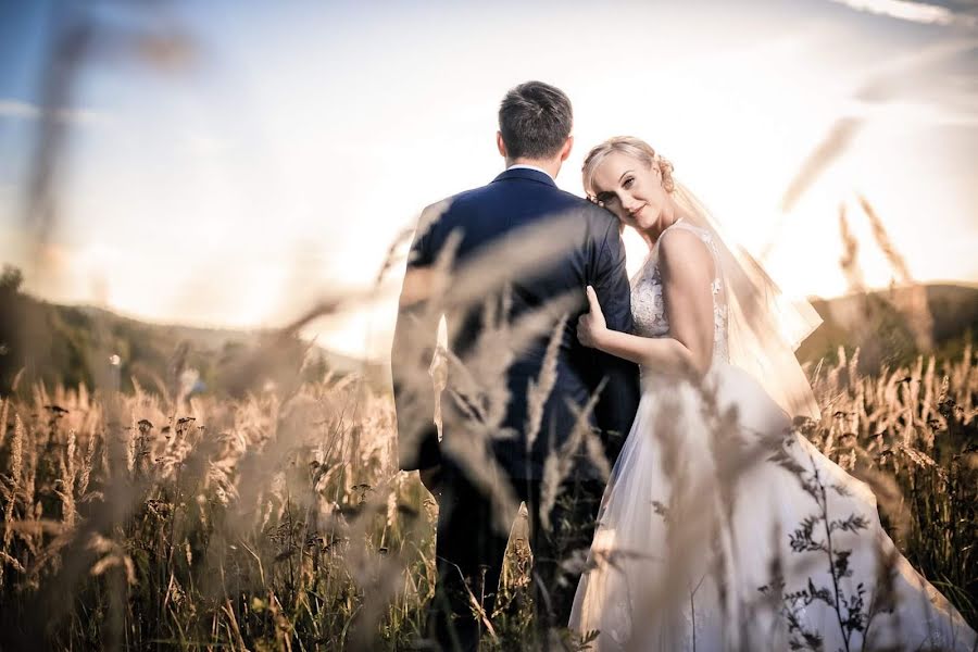 Fotógrafo de casamento Patrik Sikel (sikel). Foto de 2 de fevereiro 2019