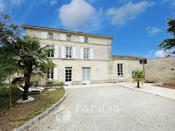 maison à Asnières-sur-Nouère (16)