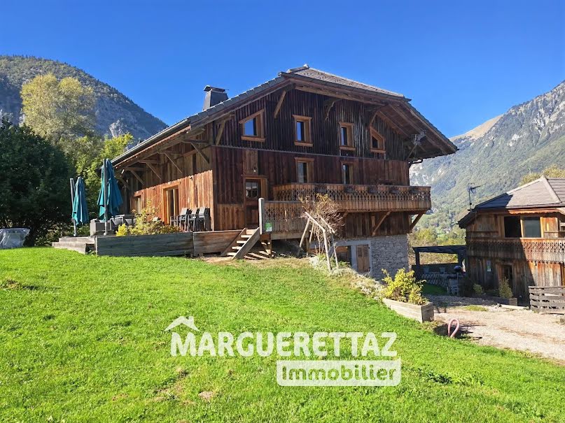 Vente maison 10 pièces 400 m² à Chatillon-sur-cluses (74300), 1 180 000 €