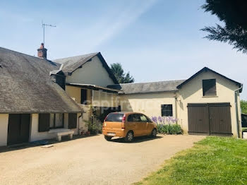 maison à La Guerche-sur-l'Aubois (18)