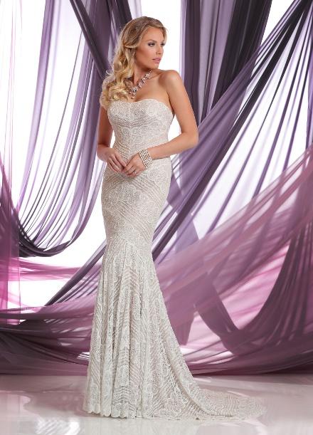 http://www.davincibridal.com/images/full%20size/50409FL.jpg