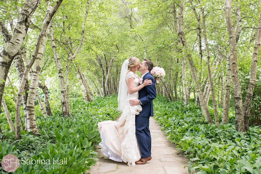 Fotografo di matrimoni Sabrina Hall (sabrinahall). Foto del 7 aprile 2020