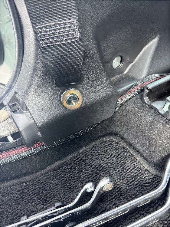 RAV4のRAV4アドベンチャーJAOS仕様・RAV4アドベンチャー・RAV4乗りさんと繋がりたい・DIYに関するカスタム事例の投稿画像6枚目