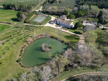 maison à Fontvieille (13)