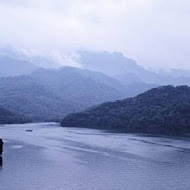 大溪湖畔景觀咖啡廳