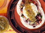 Southwest Eggs Benedict Recipe was pinched from <a href="http://www.everydaysouthwest.com/vegetarian-dishes/southwest-huevos-benedict-recipe/" target="_blank">www.everydaysouthwest.com.</a>