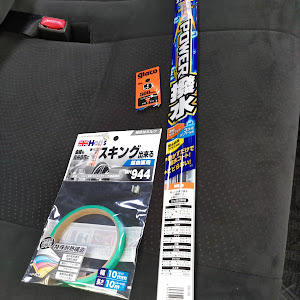 ハイエースバン GDH206K