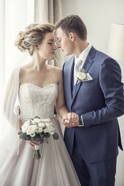 Fotografo di matrimoni Irina Prosyankina (irinalu). Foto del 8 luglio 2019