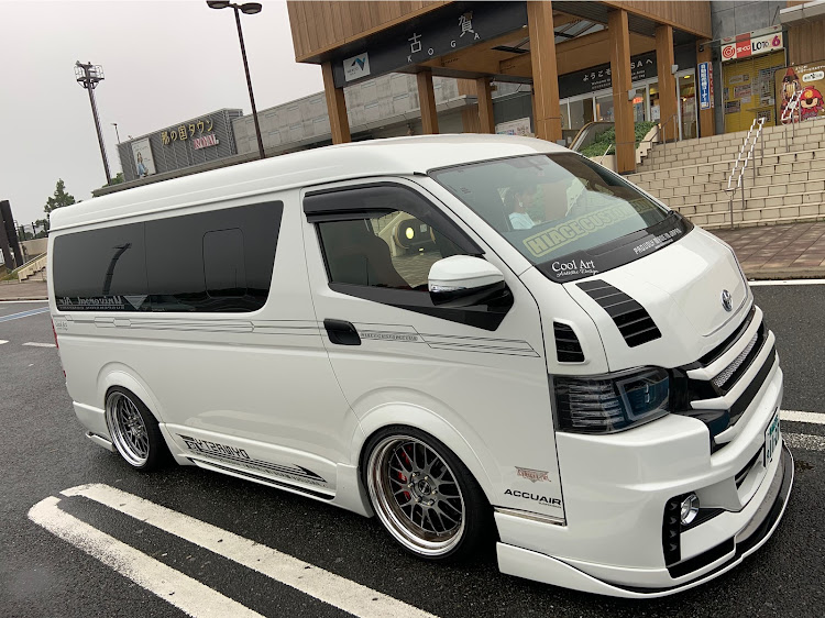 ハイエースバンのハイエースカスタムクラブ・エアサス軍団・長崎・九州・五島に関するカスタム事例の投稿画像1枚目