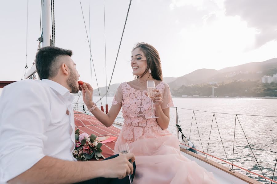 Fotógrafo de bodas Vitaliy Belov (beloff). Foto del 28 de julio 2017