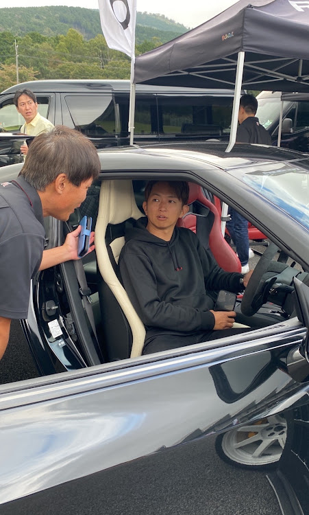 NISSAN GT-RのR'sミーティング2024・R'sミーティング・AndroidAuto・RECARO &中嶋ワークス・パン君に関するカスタム事例の投稿画像2枚目