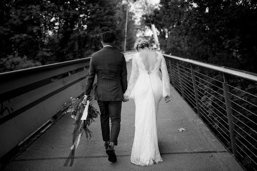 Fotógrafo de casamento Leonie Cappello (leoniecappello). Foto de 20 de março 2019