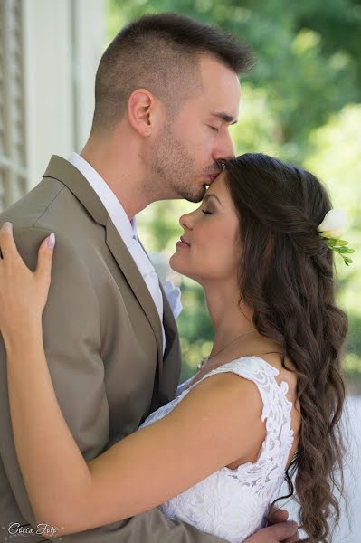 Jurufoto perkahwinan Lilla Gócsa (gocsalilla). Foto pada 3 Mac 2019