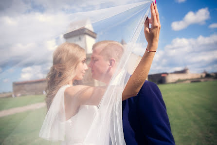 Fotógrafo de bodas Aleksandra Mets (aleksamphoto). Foto del 21 de septiembre 2019