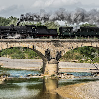 Treno a lunga percorrenza  di 