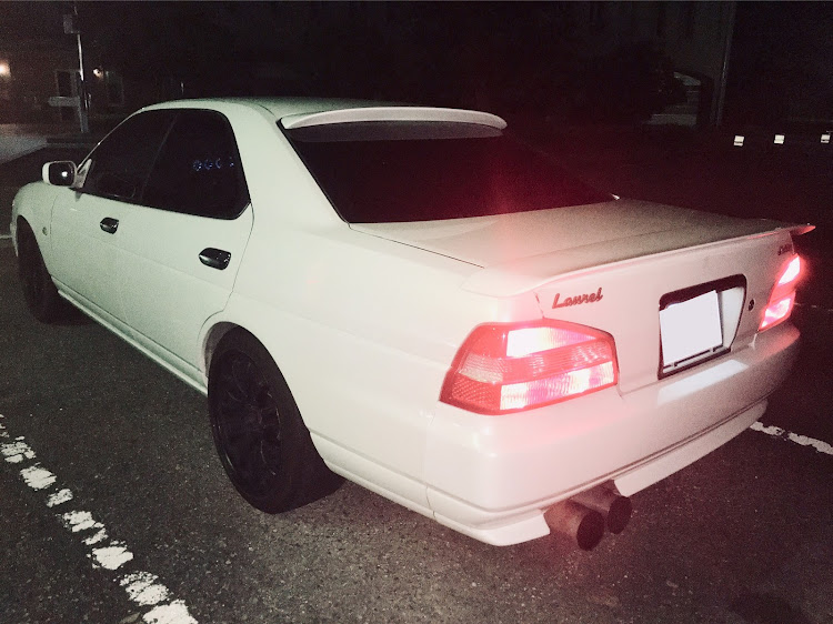ローレルのRB26・これからもよろしくお願いしますに関するカスタム事例の投稿画像2枚目